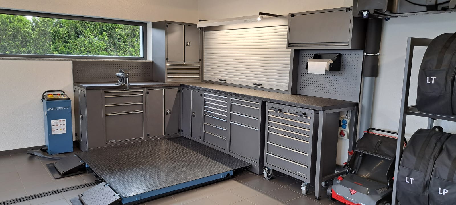 Zdjecie WhatsApp 2025 06 19 o 12.53.45 9b848e48 - FastService Kompleksowa zabudowa warsztatowa – funkcjonalność, trwałość i precyzja wykonania